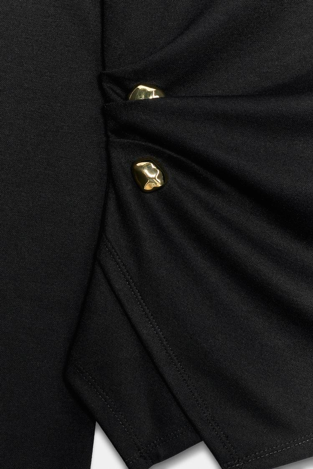 ZARA ТОП ИЗ МЯГКОЙ ТКАНИ С БРОШЬЮ, ЧЕРНЫЙ
