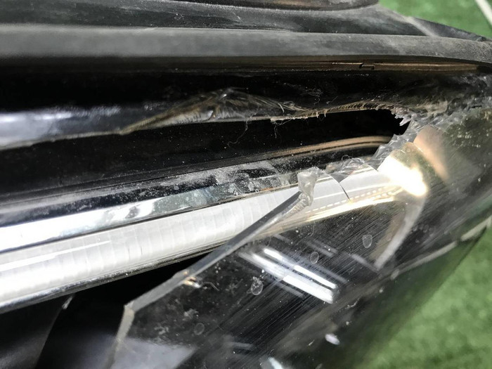Фара правая Mercedes E W213 (2020-2023) LED