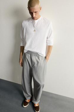 ZARA БРЮКИ BALLOON FIT С БОКОВЫМИ ЗАЩИПАМИ, МЯГКИЙ СЕРЫЙ
