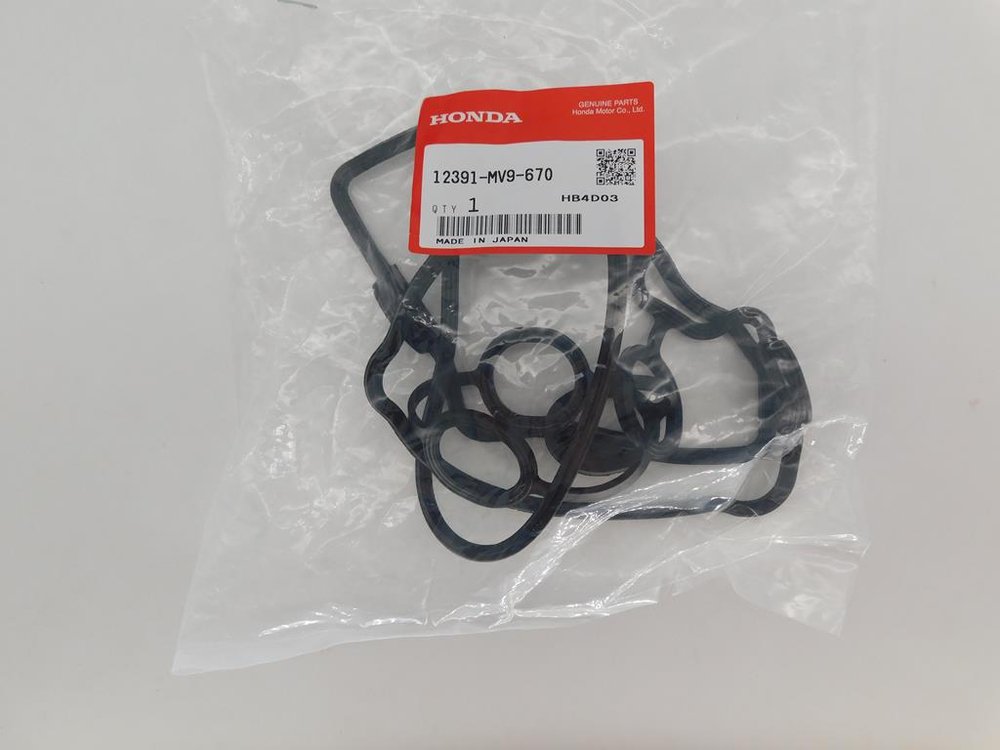 прокладка клапанной крышки Honda CBR600F/F2/F3 CB600F Hornet 12391-MV9-670