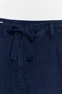 ZARA БРЮКИ КАРГО ОВЕРСАЙЗ С ПРИНТОМ, ЧЕРНИЛЬНО-СИНИЙ