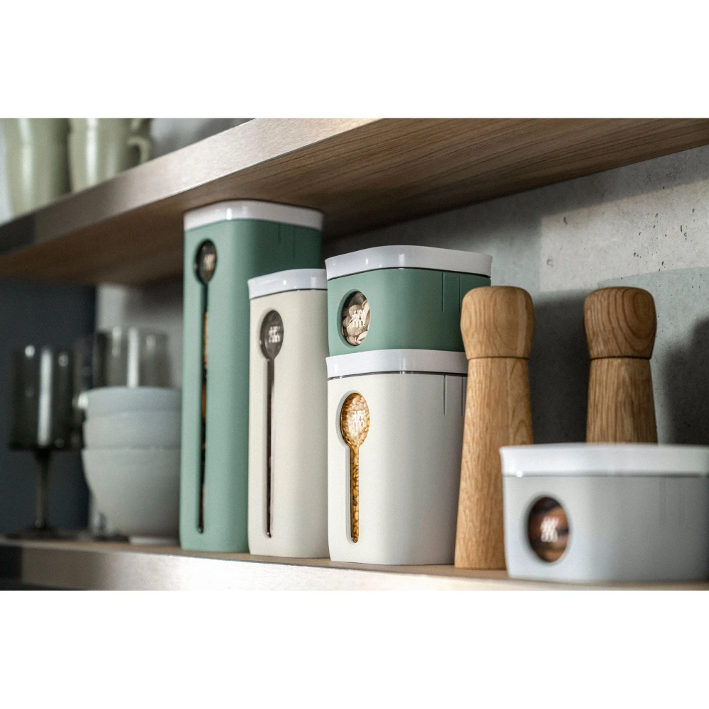 Zwilling Пластиковый контейнер Fresh & Save Cube 3S 1,3 л серый EAN 4009839663789
