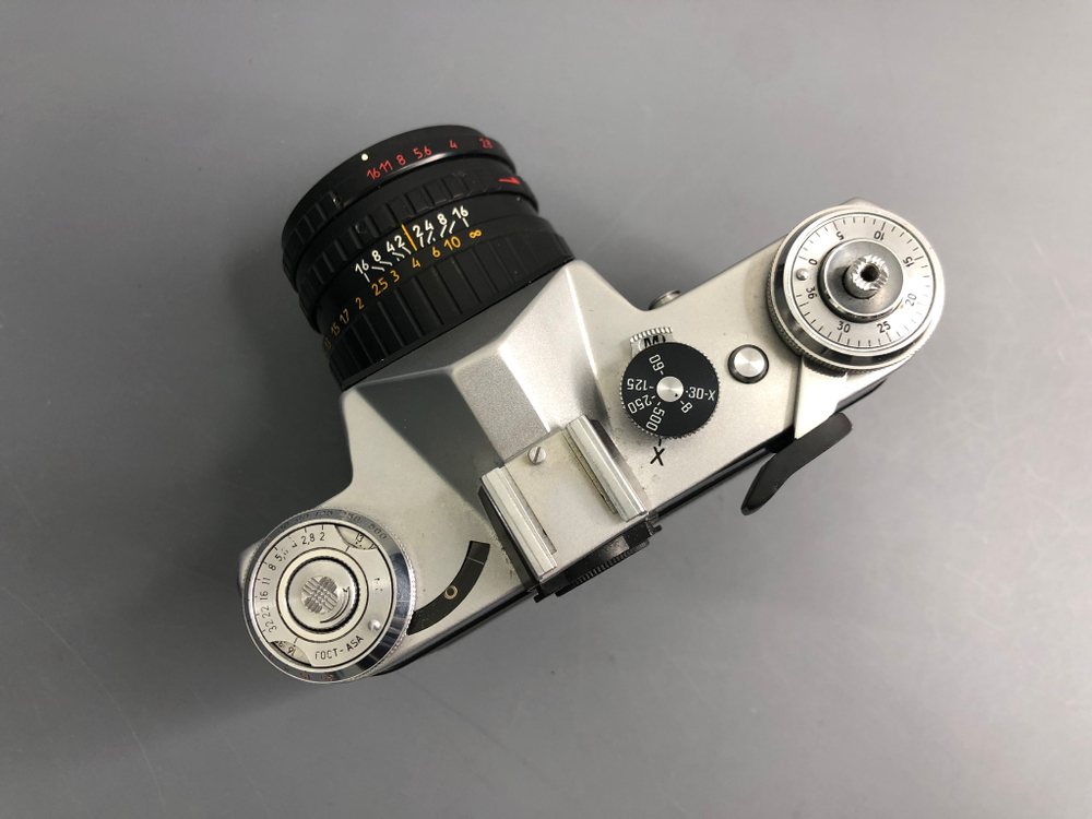 Zenit-E MOSKVA 80 Олимпийский + Helios 44-3