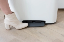 Brabantia Контейнер для мусора Bo 36л белый 121388