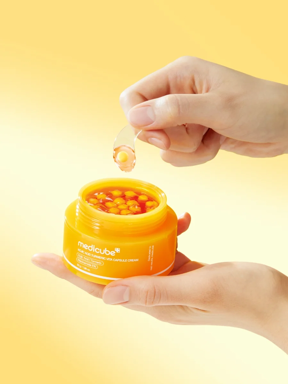 Крем для лица Medicube Kojic Acid Turmeric Niacinamide Cream 30 мл
