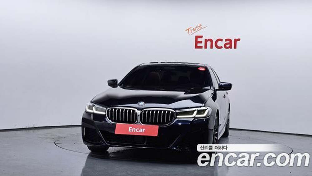 BMW 5-Series 520i M Sport — 2021