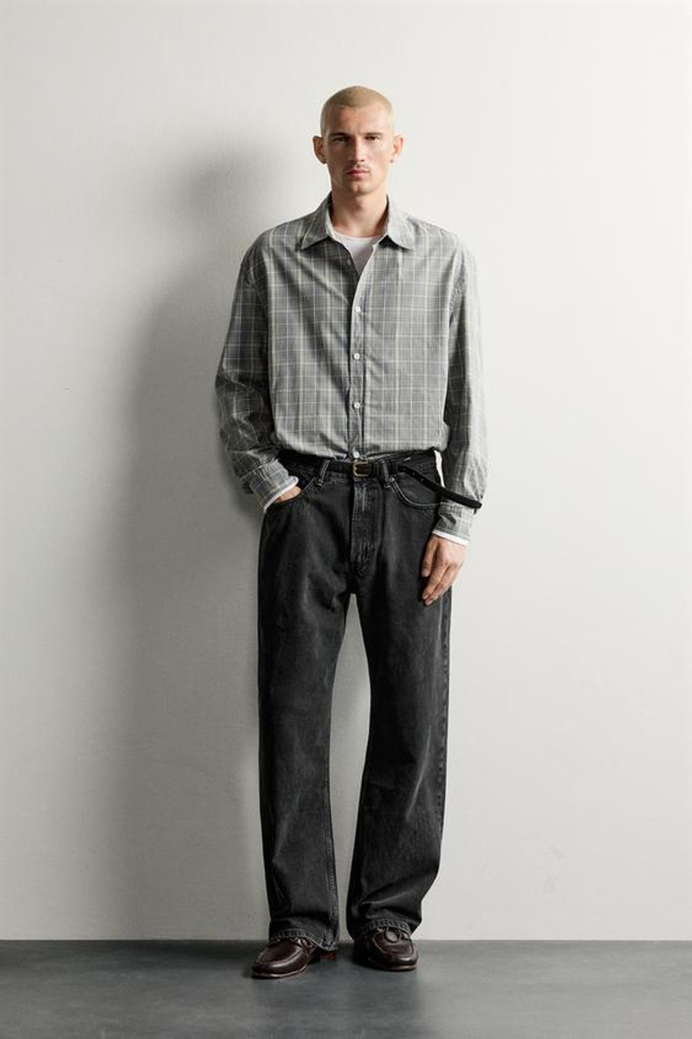 ZARA ДЖИНСЫ LOOSE FIT В ПОЛОСКУ, ЧЕРНЫЙ