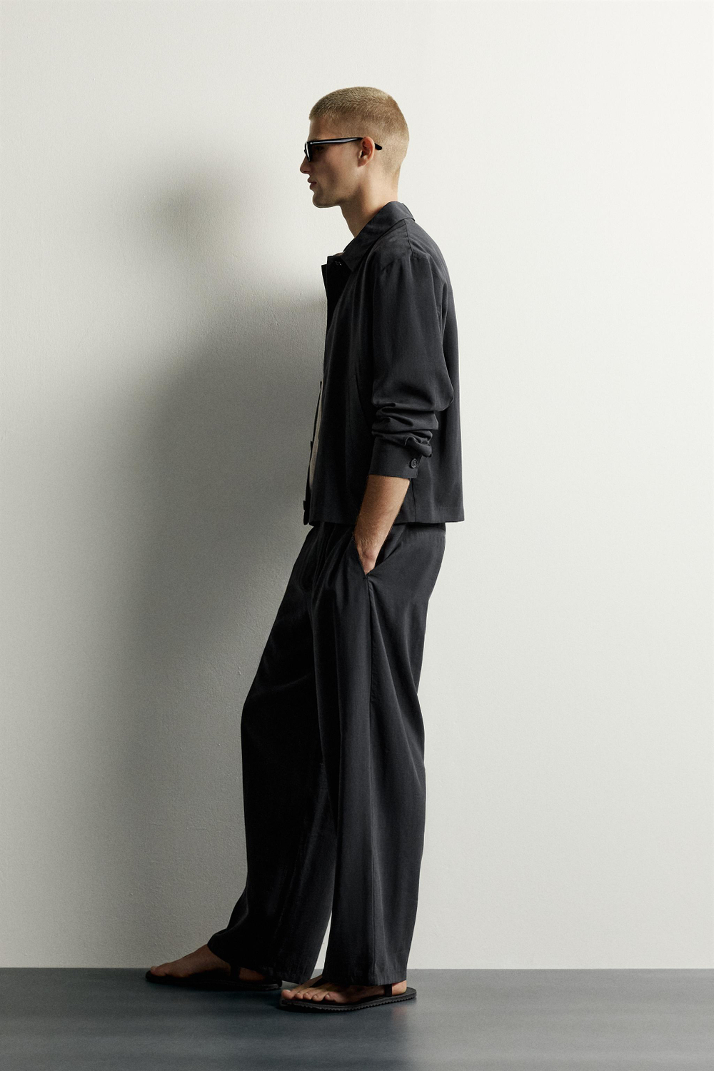 СТРУЯЩАЯСЯ КУРТКА-РУБАШКА СВОБОДНОГО КРОЯ — ZARA · 0706/739