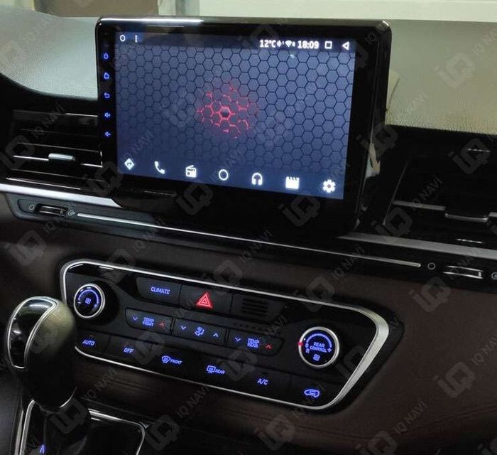 Магнитола для Hyundai Grand Starex 2019+ - ZX432R9-7862 Android 10, Быстрая, SIM-слот