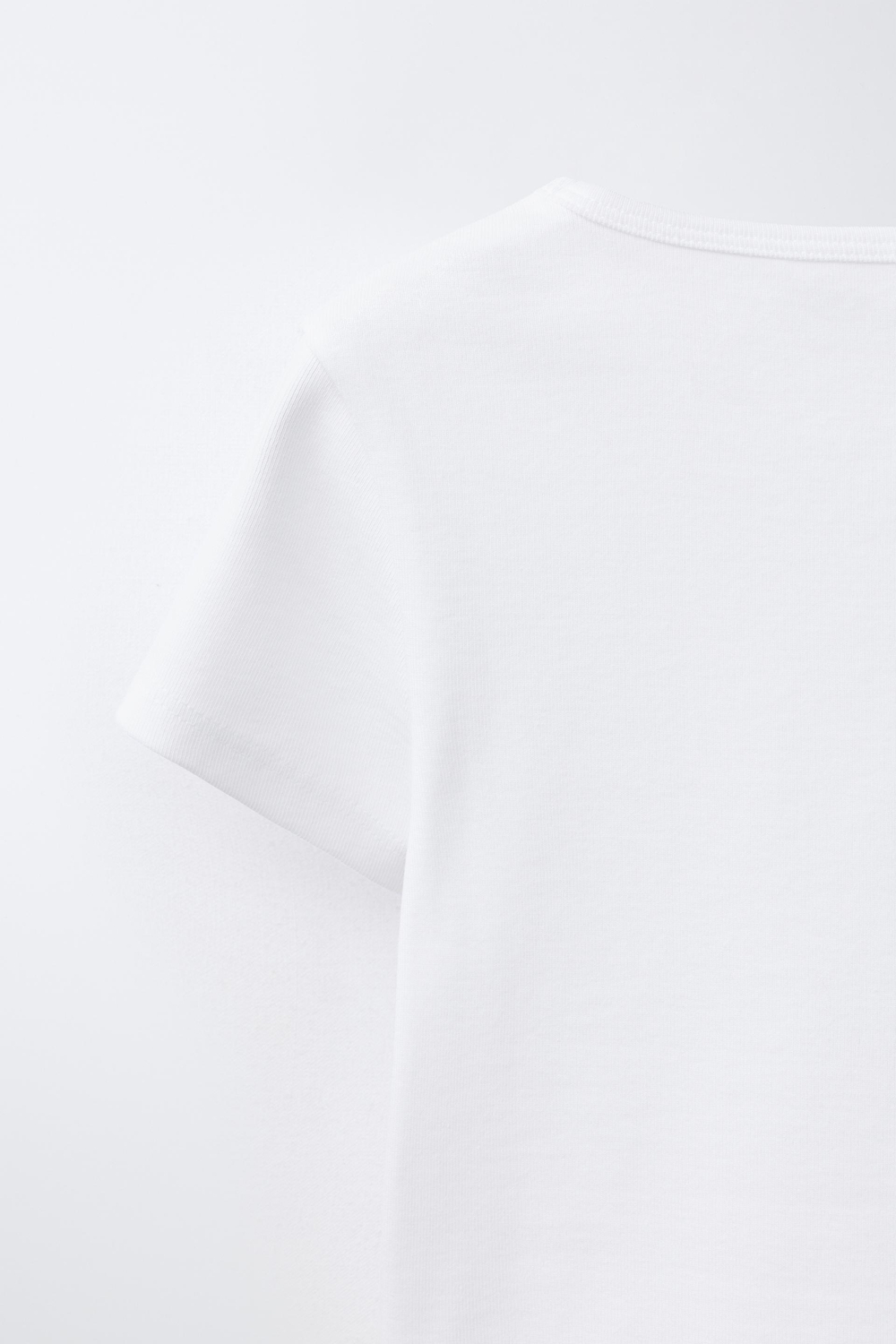 ZARA ФУТБОЛКА С ПРИНТОМ, БЕЛЫЙ