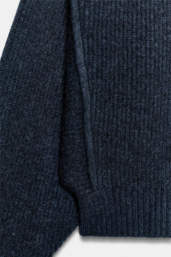 ZARA СВИТЕР С ЗАНИЖЕННОЙ ПРОЙМОЙ, СИНИЙ/ИНДИГО