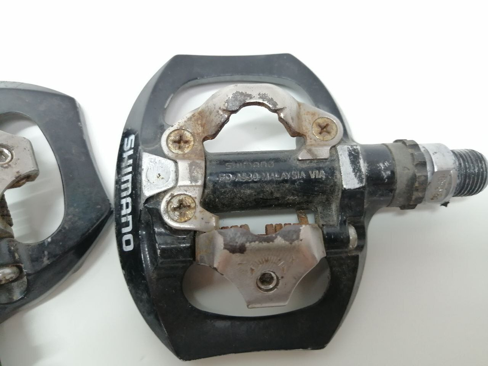 Контактные педали Shimano PD-A530