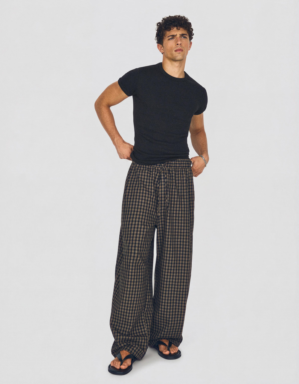 Мужская футболка slim fit в рубчик с коротким рукавом - BERSHKA