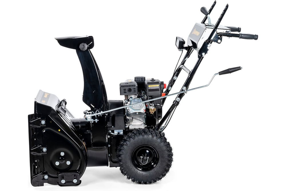 Снегоотбрасыватель CHAMPION ST663