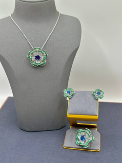 Серьги Bvlgari