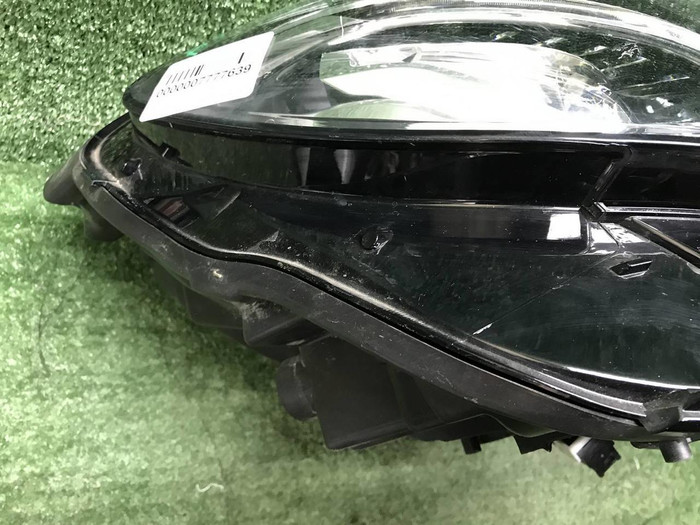 Фара правая Mercedes E W213 (2016-2021) LED