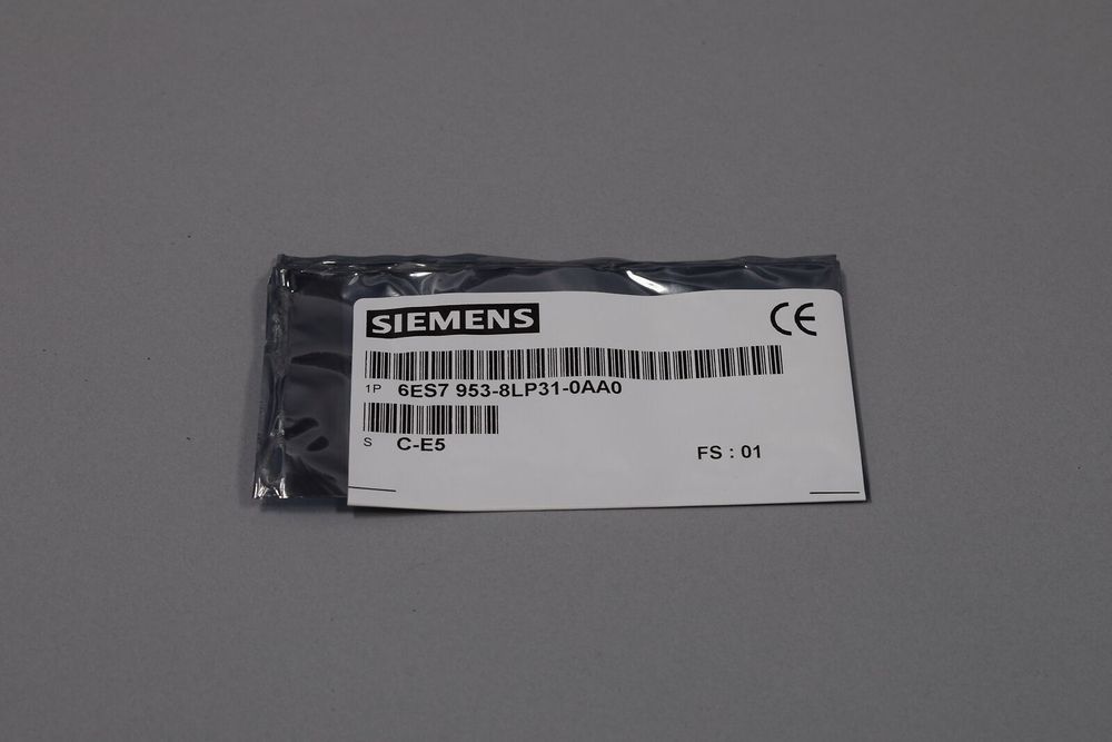 Новый SIEMENS 6ES7953-8LP31-0AA0 Новый SIEMENS 6ES7953-8LP31-0AA0