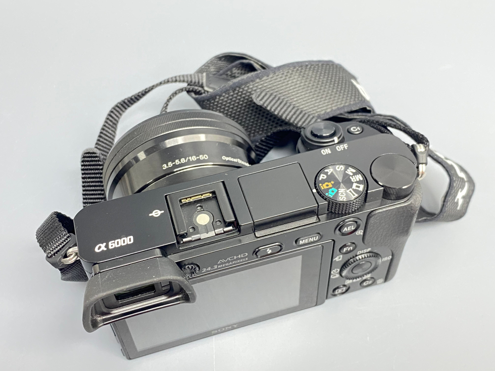 Sony A6000 kit 16-50 Ошибка фотоаппарата