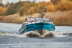 Алюминиевая лодка BERKUT Active DC