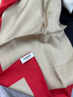 Шёлковый платок Burberry, 90х90см, Песочный красный/черный/белый, подшит, с бирками и пакетом