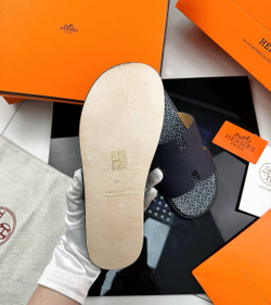 Шлепанцы Hermes