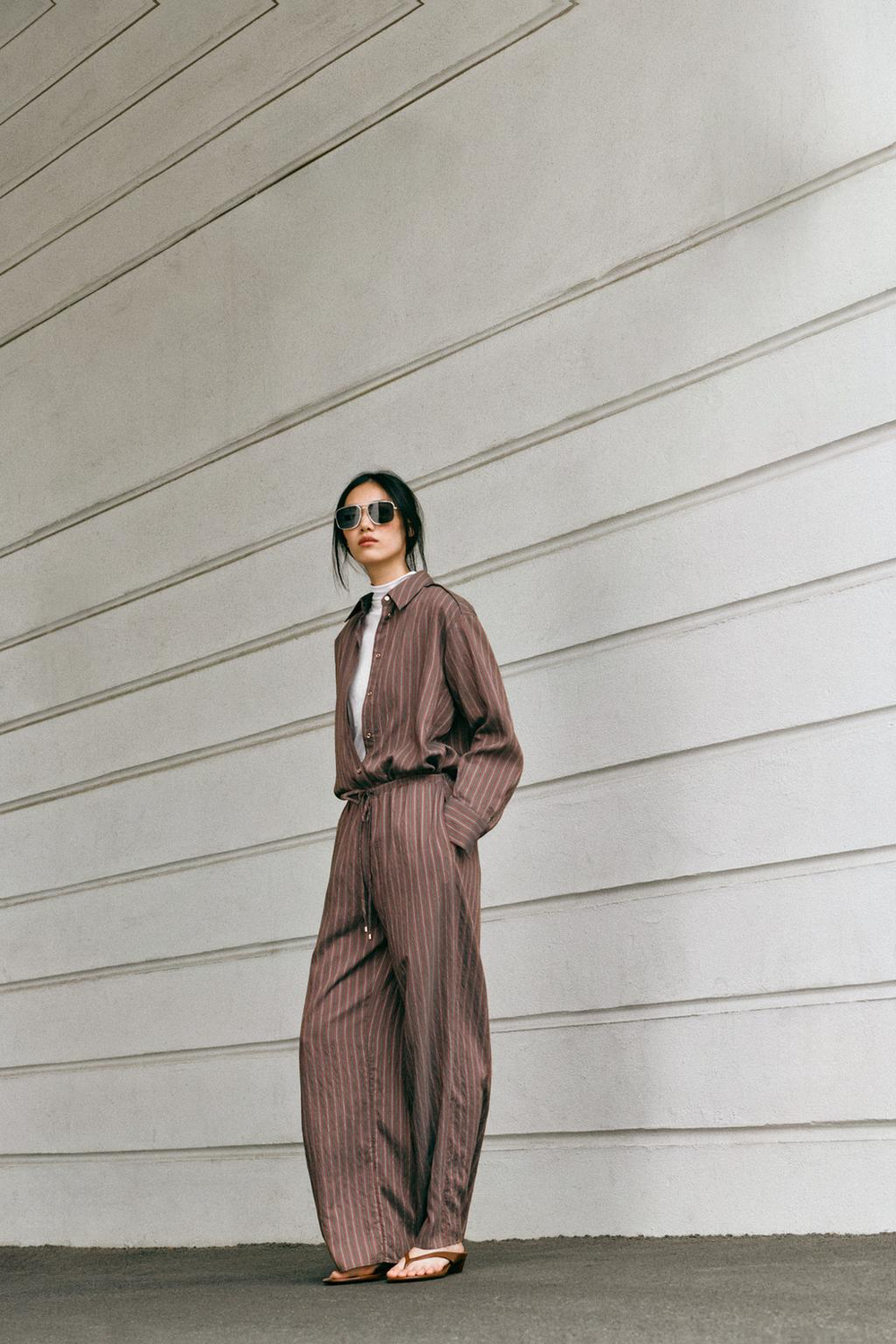 ZARA ШИРОКИЕ БРЮКИ В ПОЛОСКУ, КОРИЧНЕВЫЙ/ЭКРЮ