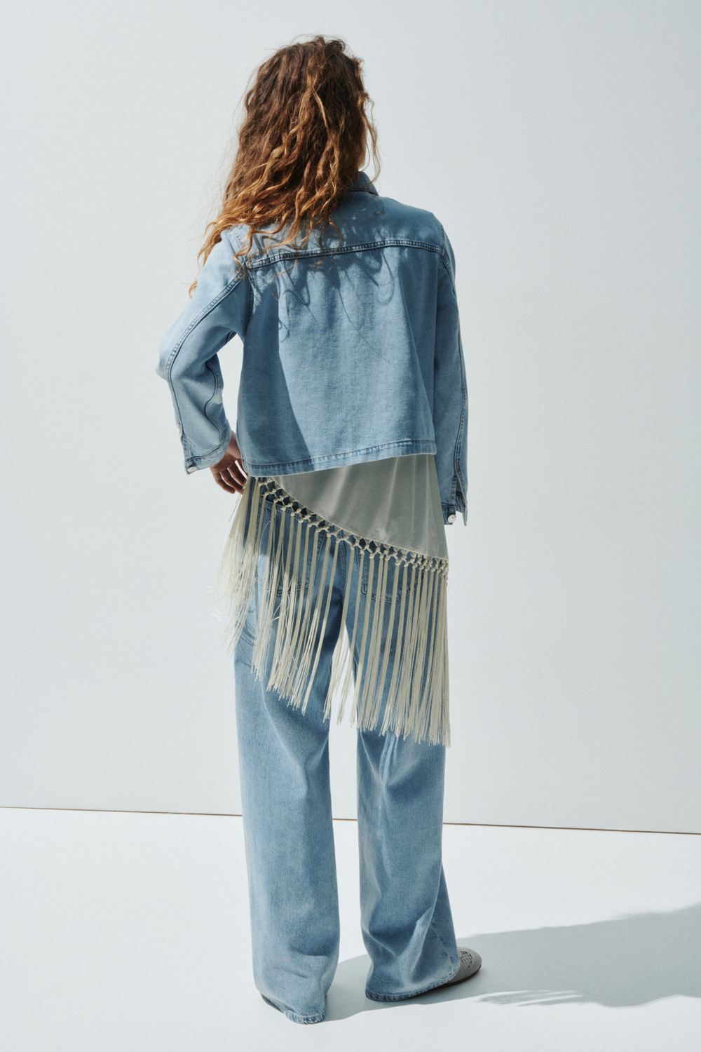 Джинсовая куртка — классический воротник, короткая модель - H&M