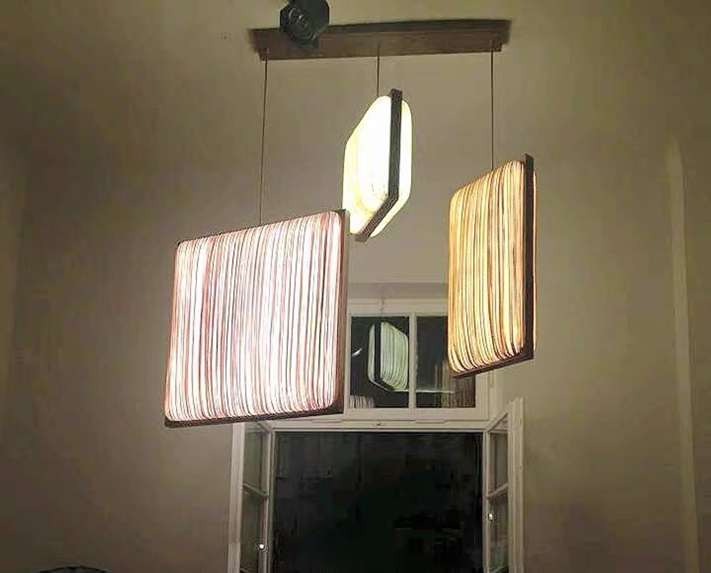 Pendant design lamp Simon Says by Aqua Creations Studio