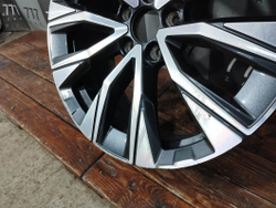 Диск колесный литой R19 Volvo XC60 2 17-нв Б/У Оригинал 32243399