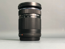 Olympus ED 40-150mm f/4.0-5.6 R MFТ