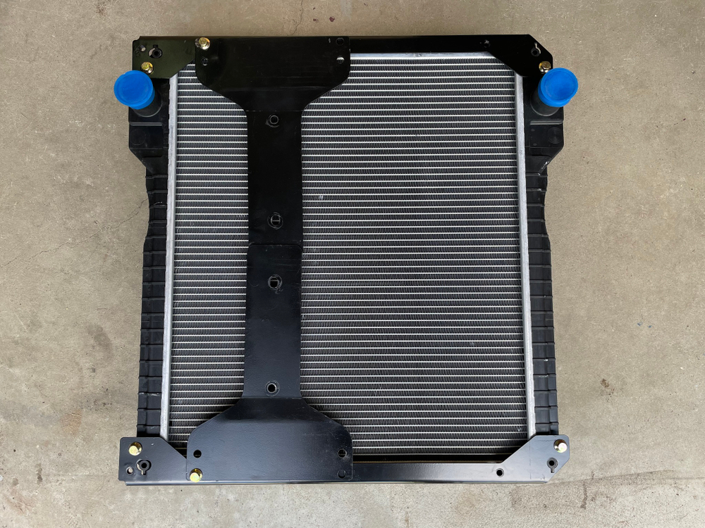 Радиатор охлаждения 2WS | 332/G3762 | Spare Parts
