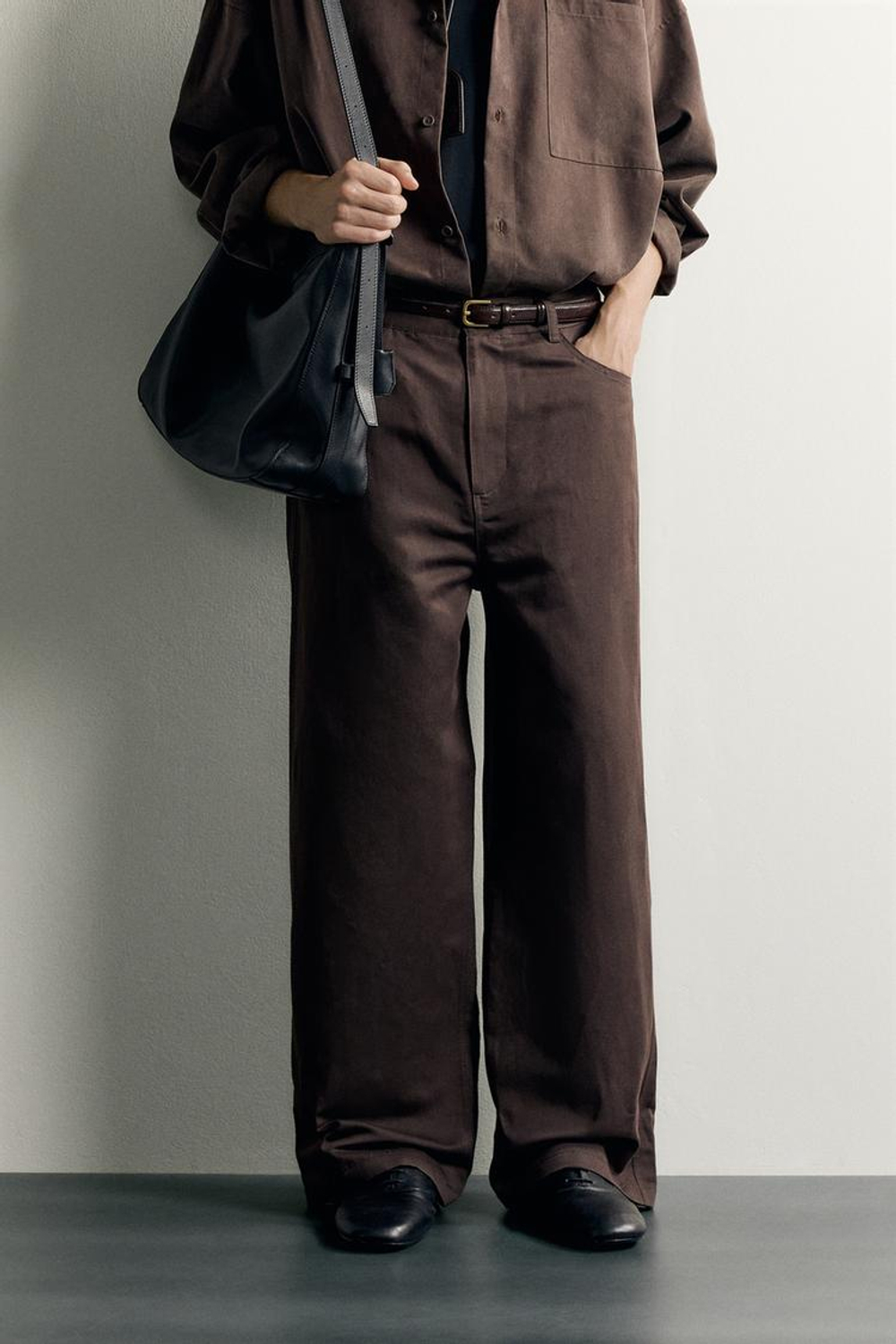 ZARA БРЮКИ RELAXED FIT ИЗ ХЛОПКА И ЛЬНА, ШОКОЛАДНЫЙ