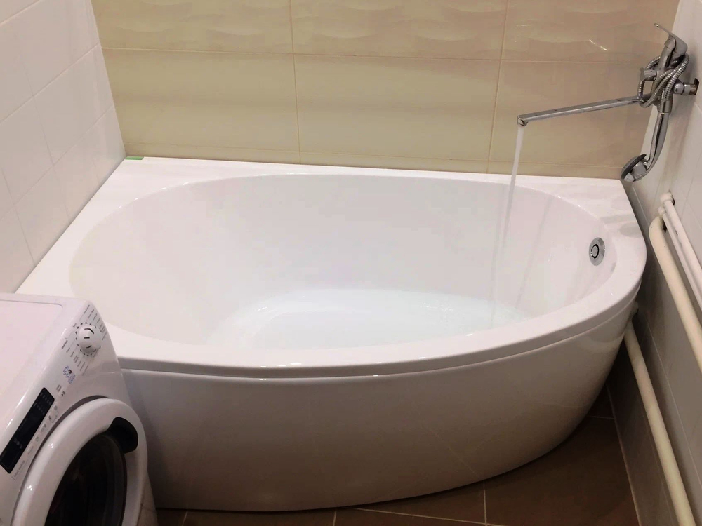 Акриловая ванна Aquatek (Акватек) Дива 170x90 L, с каркасом