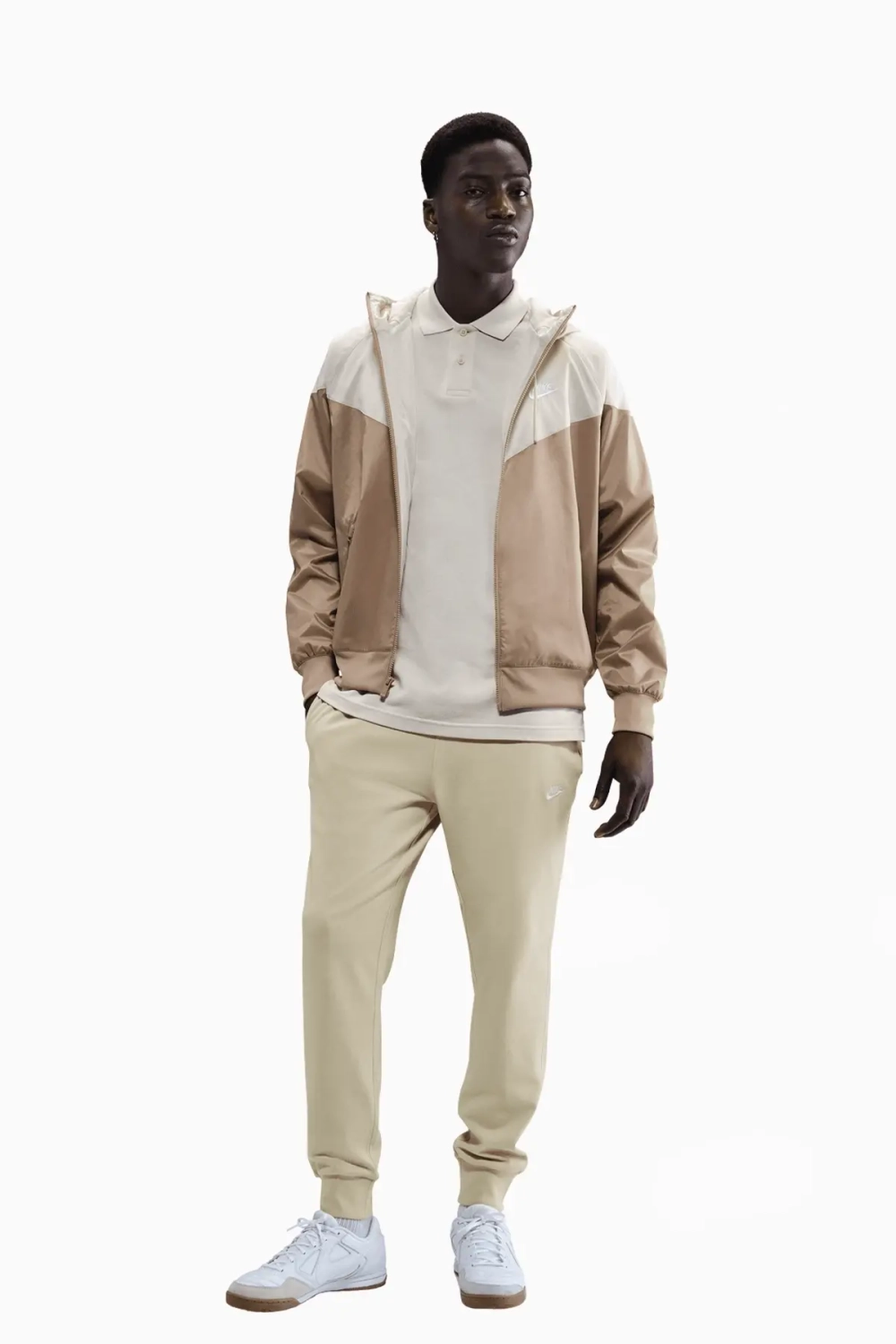 Штаны Nike Club Fleece - бежевый