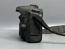 Canon EOS 40D 5.500 кадров