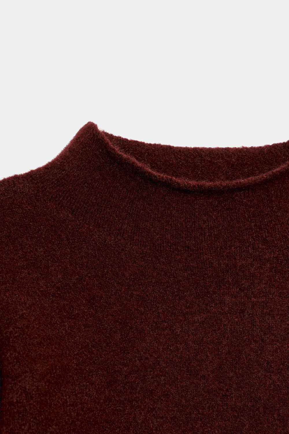 ТРИКОТАЖНЫЙ СВИТЕР С ВОРОТНИКОМ-СТОЙКОЙ — ZARA