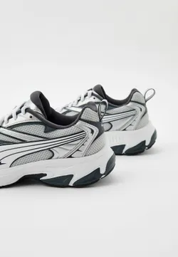 Кроссовки мужские PUMA Morphic