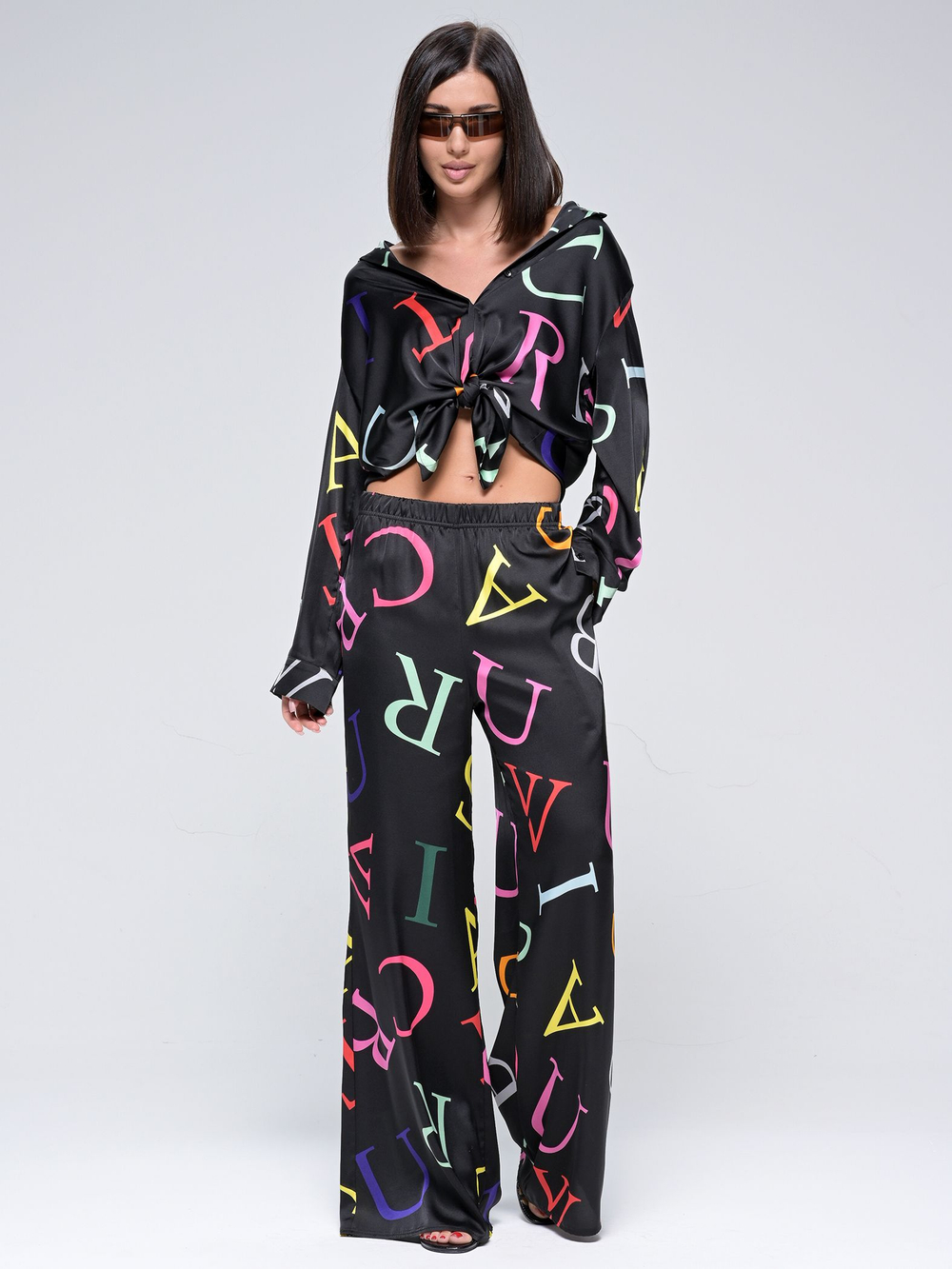 Костюм летний шелковый "ART SILK", 713.9053.06.03, цвет черный буквы