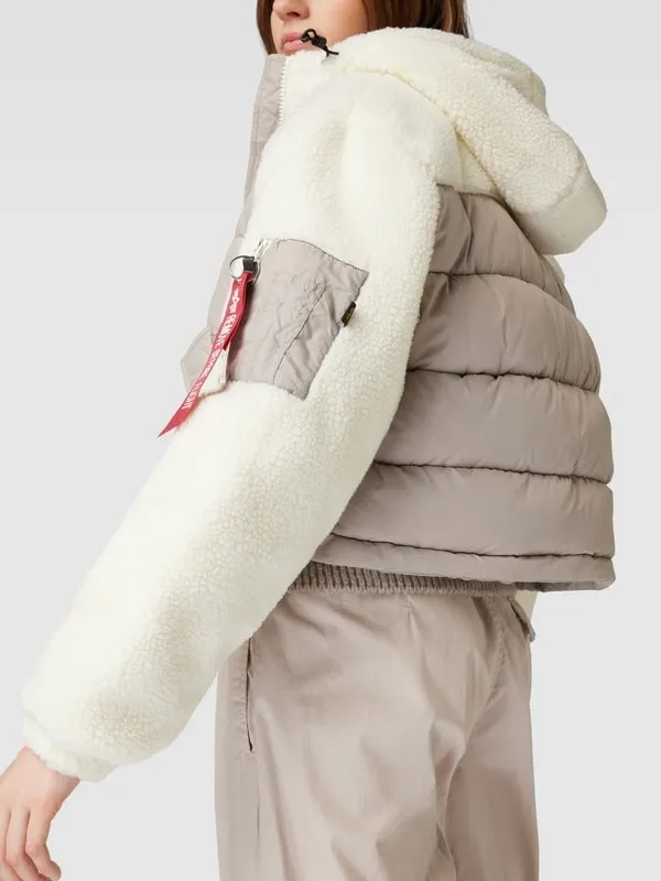 Куртка утепленная женская ALPHA INDUSTRIES Teddy Puffer wmn