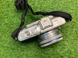 Olympus Pen E-PL7 Kit 14-42mm