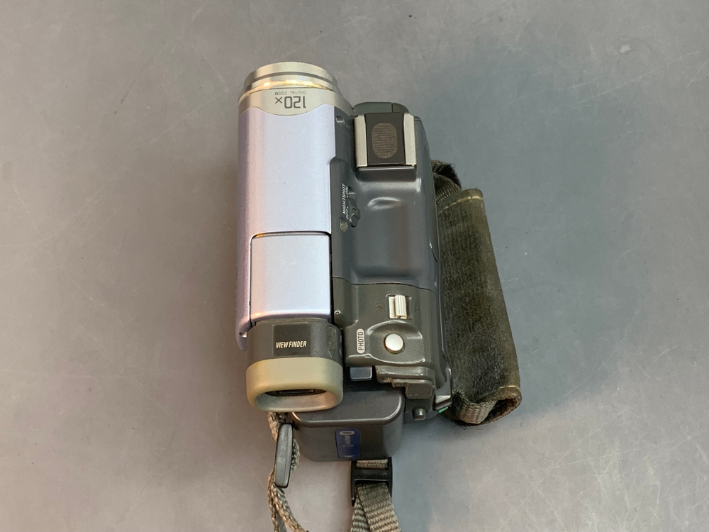 Sony DCR-TRV19E