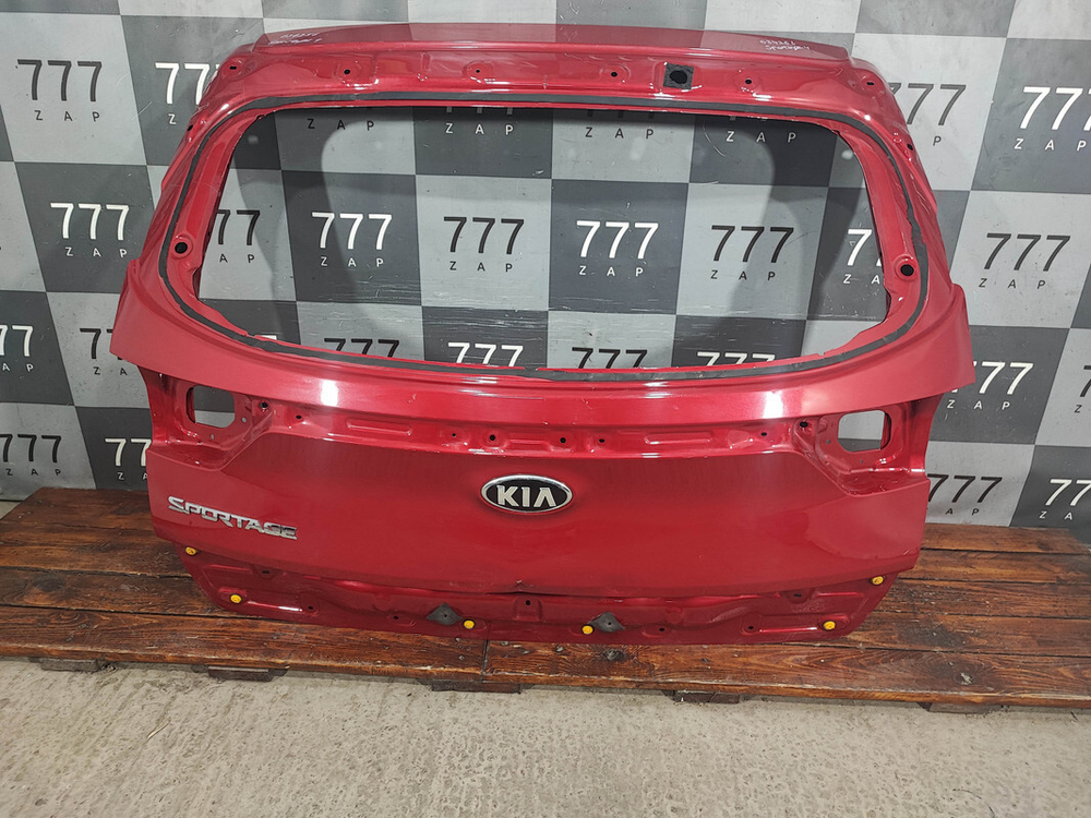 Крышка багажника Kia Sportage 4 (QL) 16-22 Б/У Оригинал 73700F1000