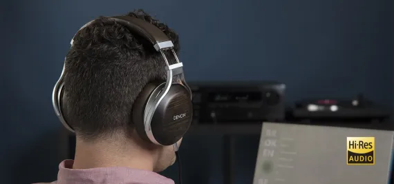 Denon AH-D5200
