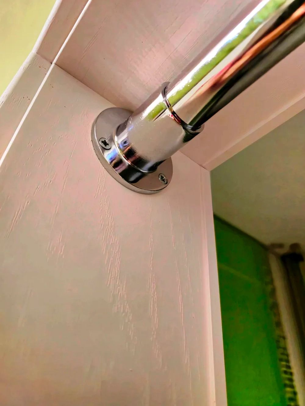 Штанга в шкаф 115 см круглая