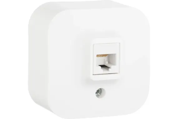 Розетка RJ45 Legrand Quteo накладная белая 25997