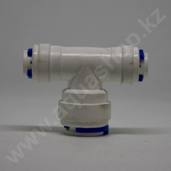 Фитинг QT-03E тройник "T" 3/8"(f) x 1/4"(f) x 1/4"(f)