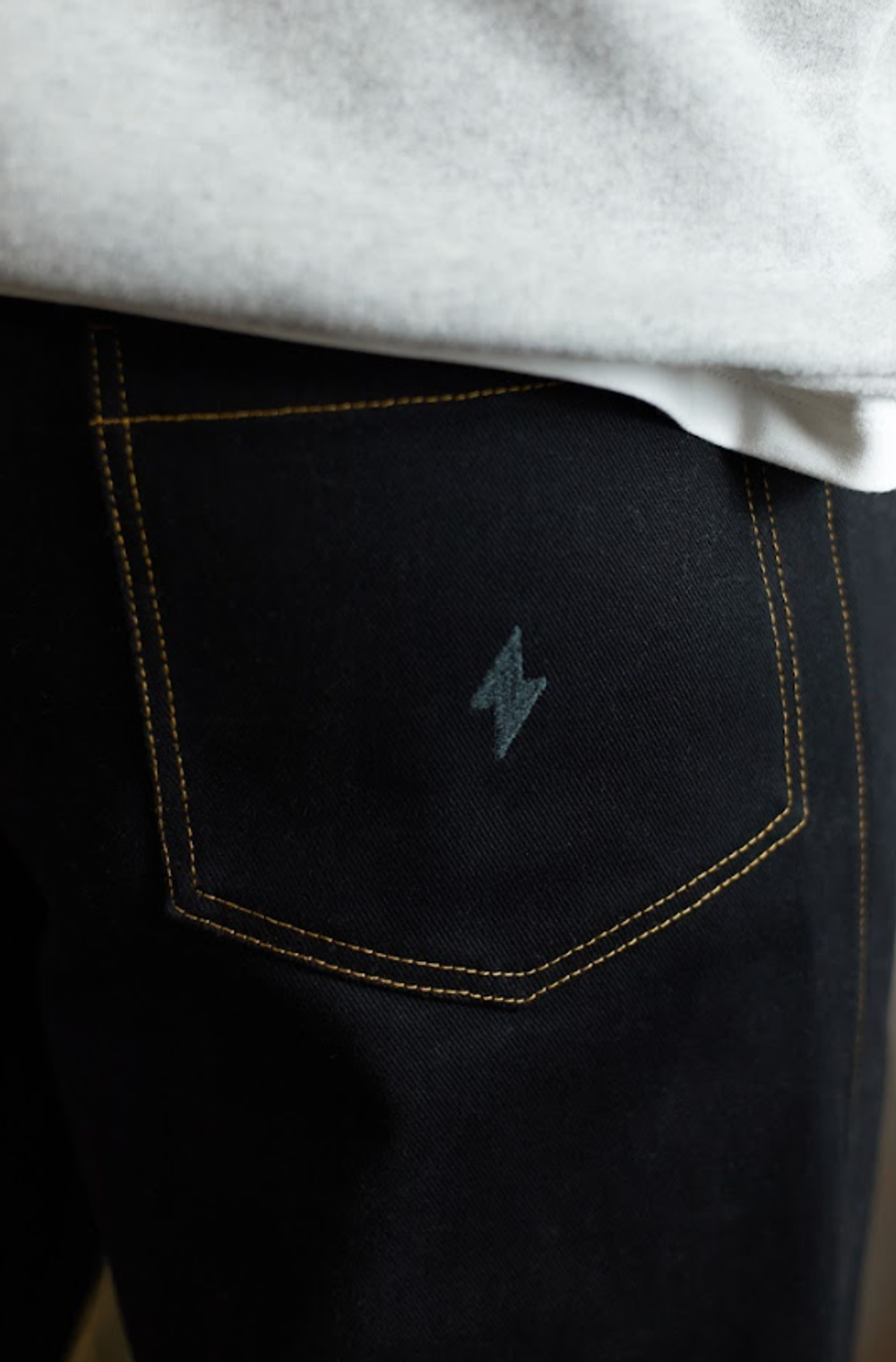 Брюки "Black base" denim