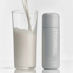 RHODE Эссенция для супер питания и сияния Rhode Glazing milk 124мл