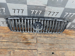 Решетка радиатора Volvo XC90 2 19-нв Б/У Оригинал 31698385