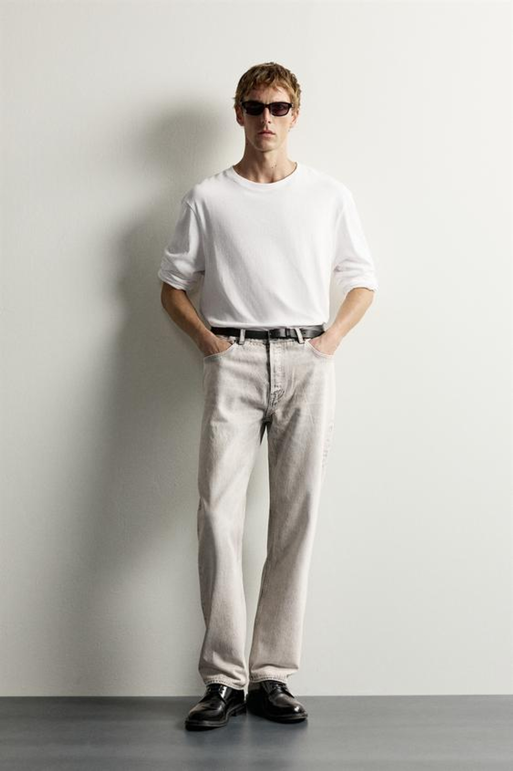 ZARA ДЖИНСЫ STRAIGHT FIT ACID WASH, МЯГКИЙ СЕРЫЙ